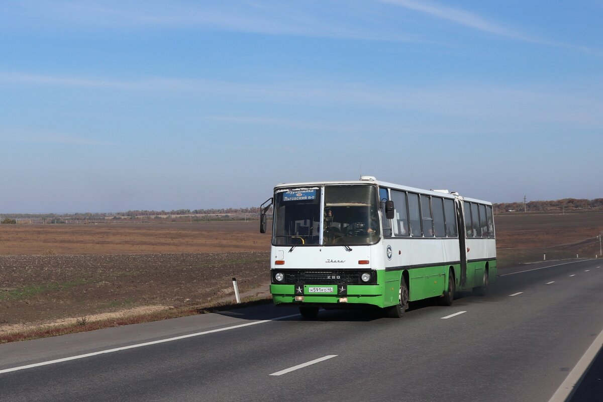 Последние "икарусы" России работают в Курске