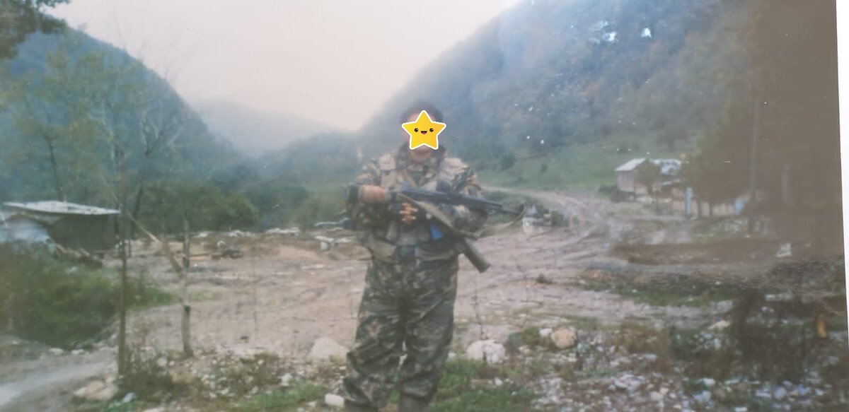 Сильвер во все оружия и красе. Фото из личного архива прототипа главного героя