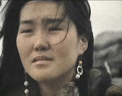 Дугаржав Батцэцэг. Кадр из фильма. 