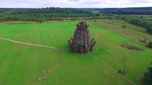 Архитектурный парк Никола-Ленивец в Калужской области. Территория свободы архитектурной мысли.