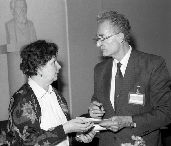 Галина Михайловна Савельева и польский доктор Здислав Левицкий. 1987 год. Фото: Владимир Родионов / РИА Новости
