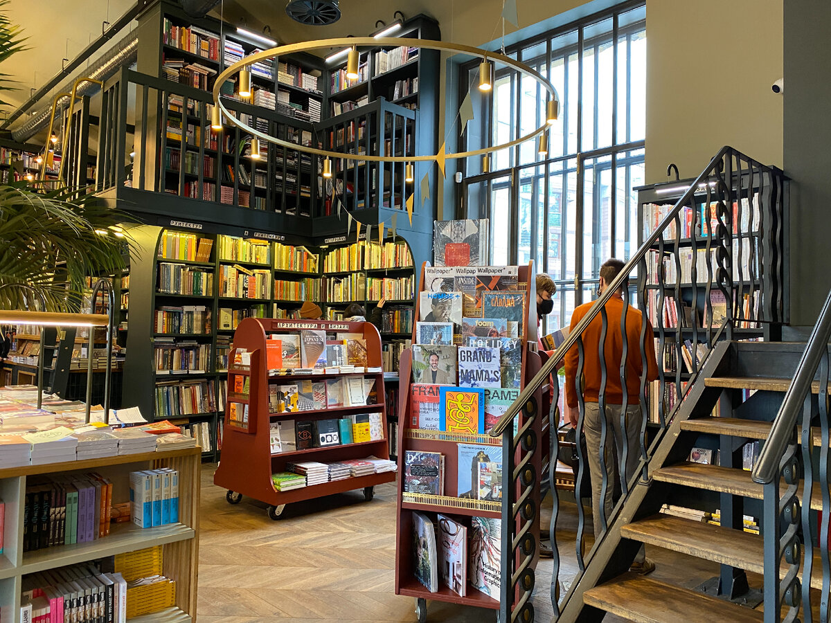 Самые популярные книжные магазины