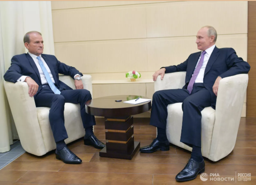 Виктор Медведчук и Владимир Путин. Риа Новости.