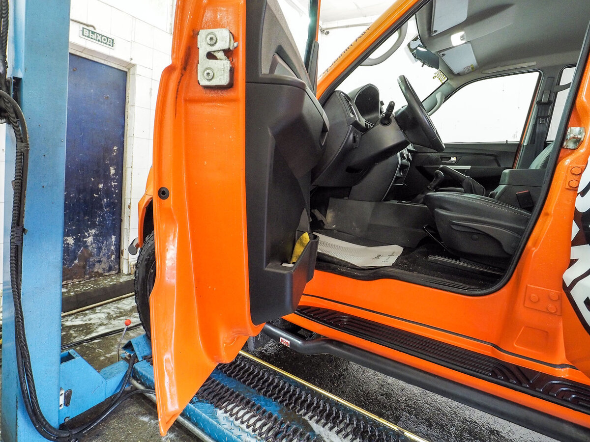 Спасаем четырехлетний УАЗ Патриот от ржавчины. Расскажу как и где в ...