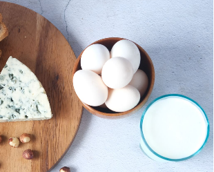 Яйца, творог и орехи: правильное питание