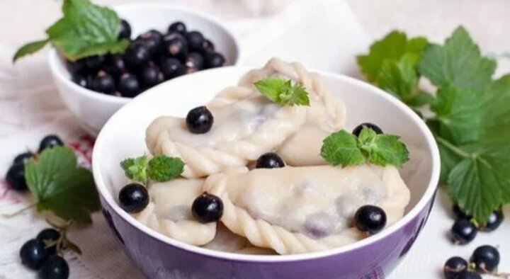 Вареники с черникой 