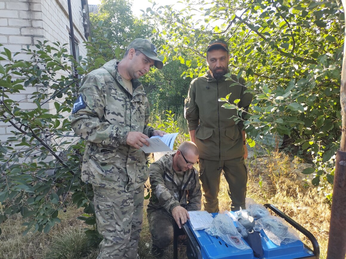 Народная милиция ЛНР получила генератор от РКРП(б)-КПСС