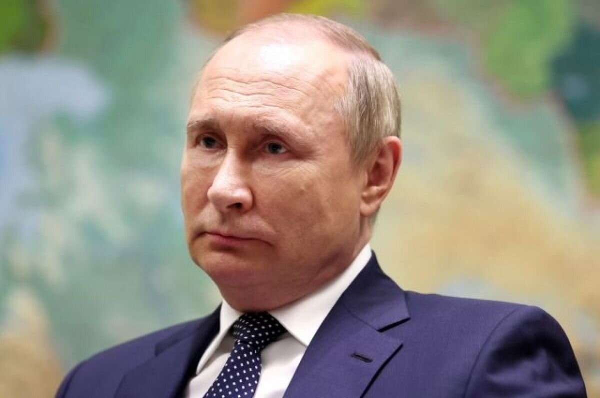   Путин «вызвал на разговор» не ответившего на его звонок Грефа