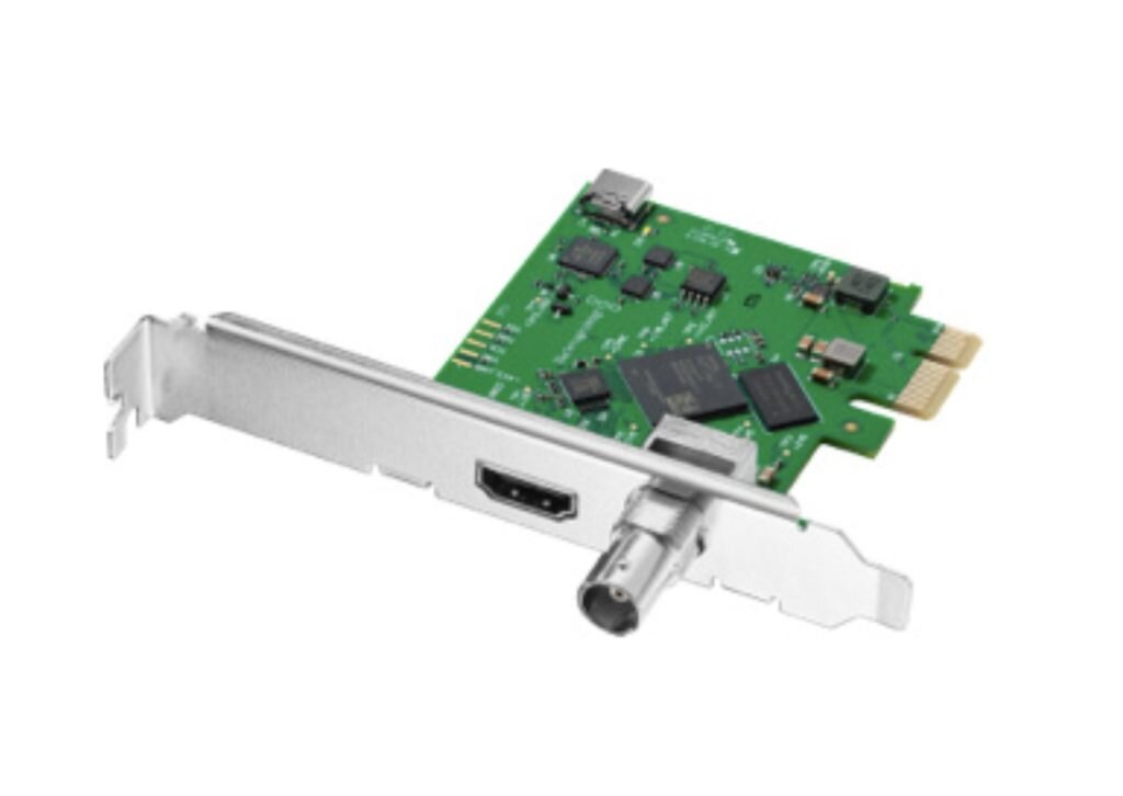     Фото: Blackmagic Design DeckLink Mini Monitor HD & DeckLink Mini Recorder HD
