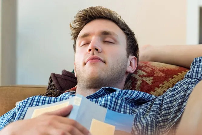     Почему хочется спать днем, даже если вы выспались ночью?