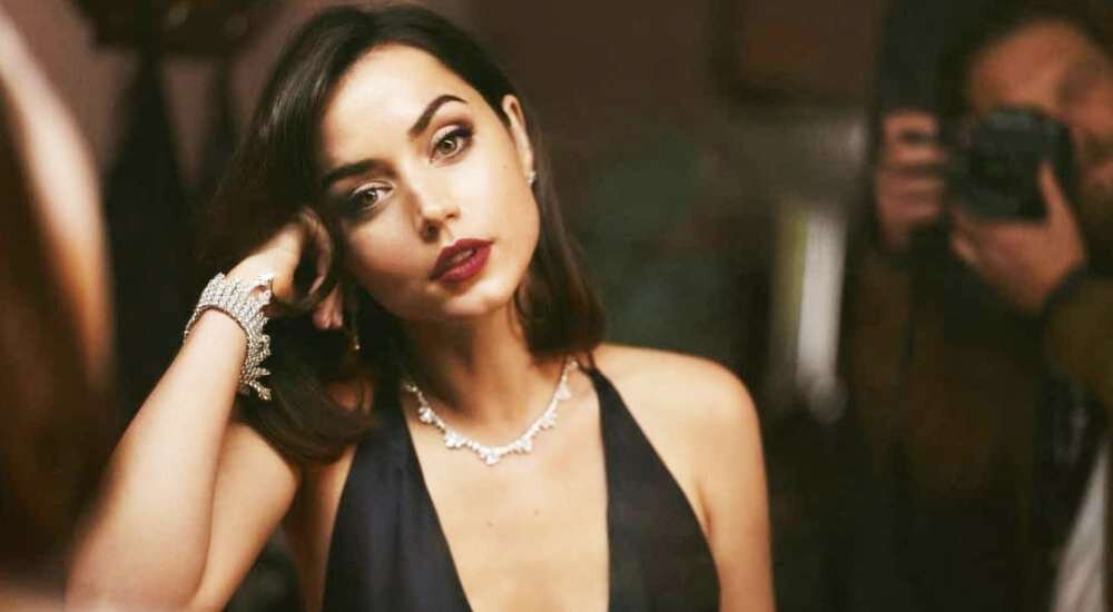 Ана де Армас без грима