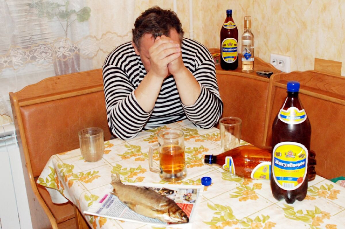    Алкоголик должен признать, что он болен.