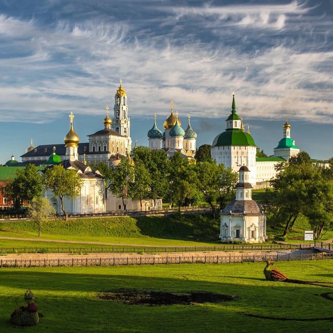 Лавра. Город Сергиев Посад Троице Сергиева Лавра. Сергиев Посад крепость. Сергиев Посад Кремль. Сергиев Посад фото Лавры.