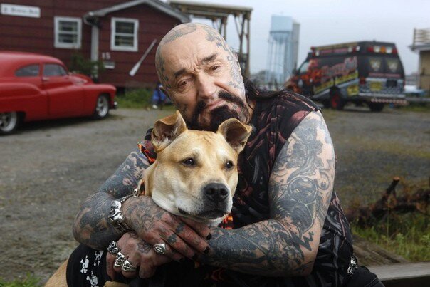 В США есть банда байкеров, которые называют себя "Rescue Ink" - они известны своим отношением к животным!-5