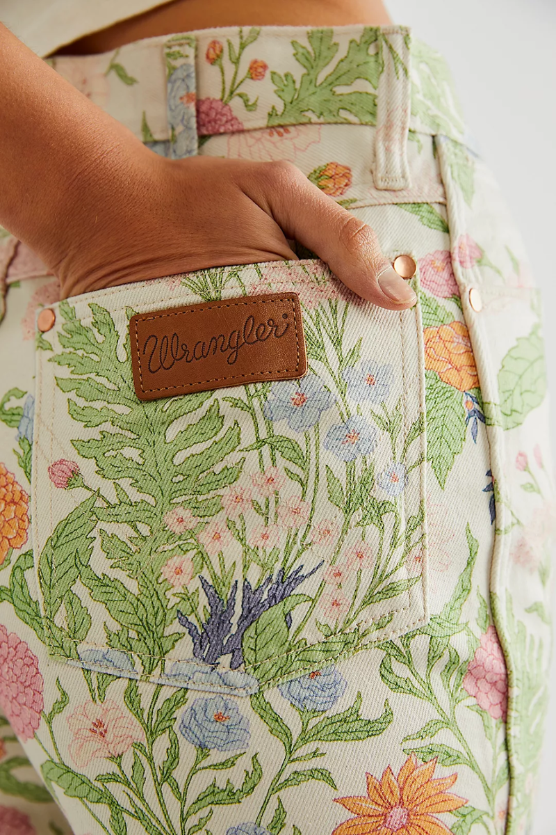 Так я понимаю словосочетание "самобытные вещи"