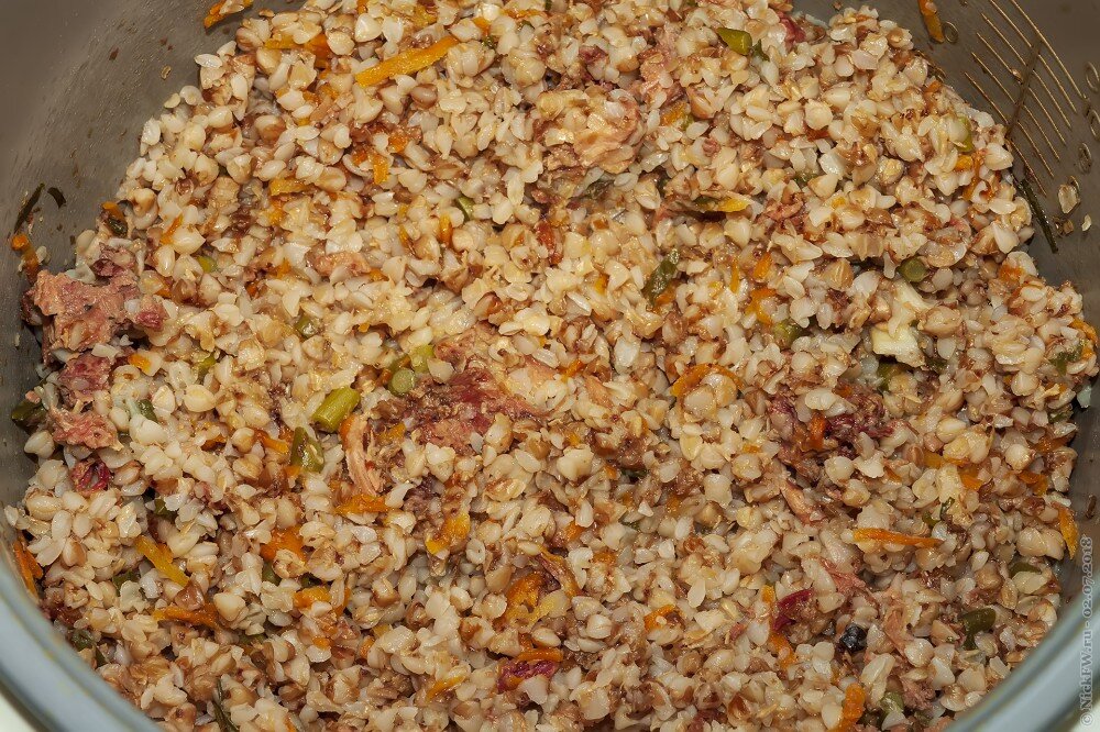 2. Гречка с тушёнкой © NickFW.ru — 02.07.2018г.