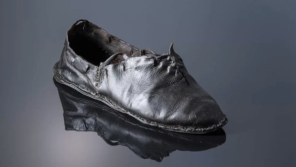 rukomysli Soft shoes, Funky shoes, Ugly shoes