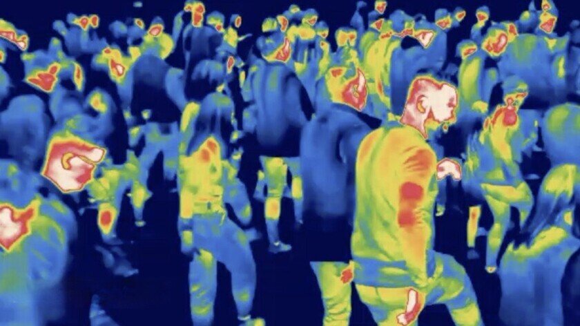    Так выглядят танцоры на концерте в Шотландии под тепловизором. Фото: SWG3