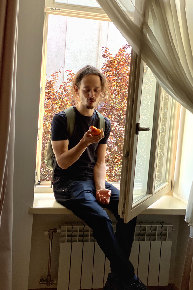 Фруктоед Анатолий Сафонов