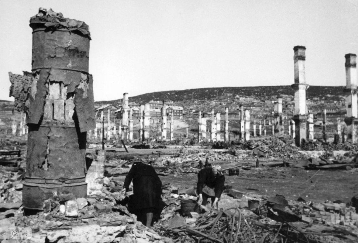 Руины русских городов после войны 
