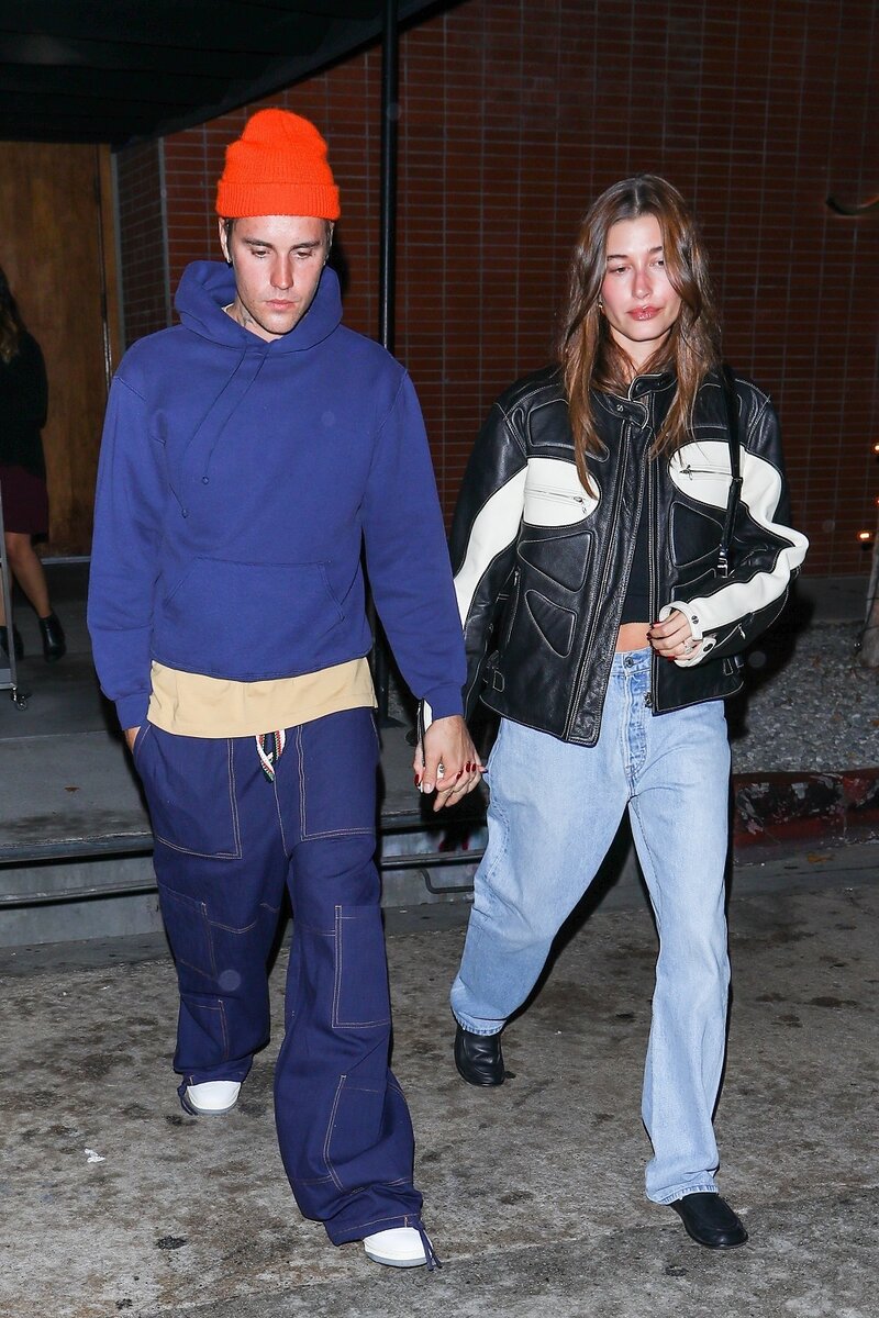    Джастин и Хейли БиберLegion-Media