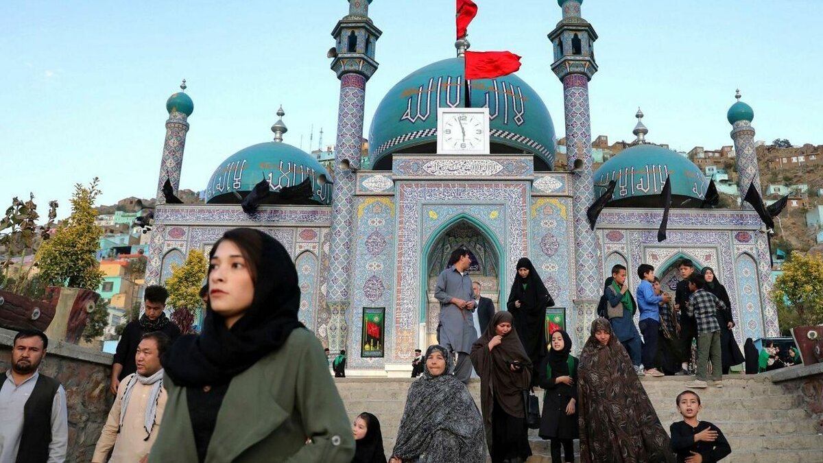     В настоящее время власти Кабула рассматривают порядка 180 проектов по улучшению жизни населения 5-миллионной столицы Афганистана. Прогнозируемая стоимость первого этапа «перестройки» города оценивается в $90 млн.