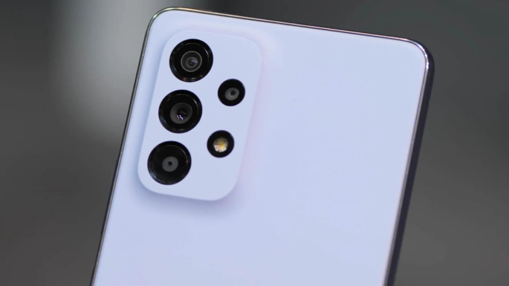      Премьера Samsung Galaxy A54 состоится 18 января