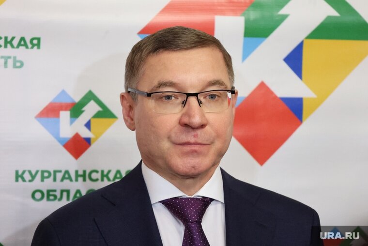    Владимир Якушев пожелал жителям Курганской области счастья и новых достижений