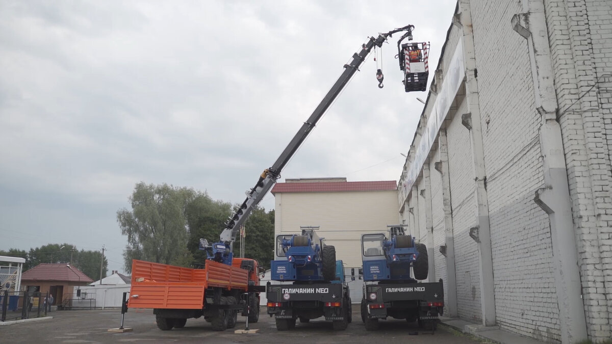 Демонстрация работы подъемника