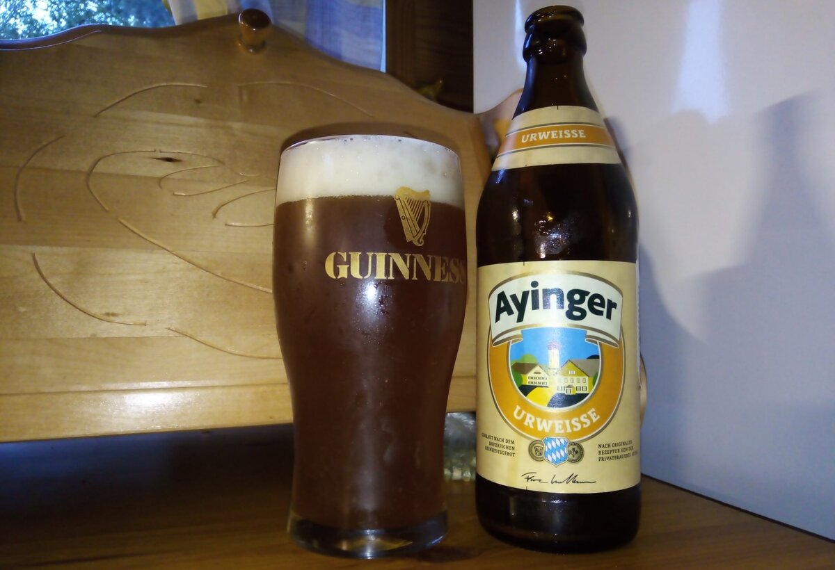 «Ayinger Urweisse» в стакане. Фото автора