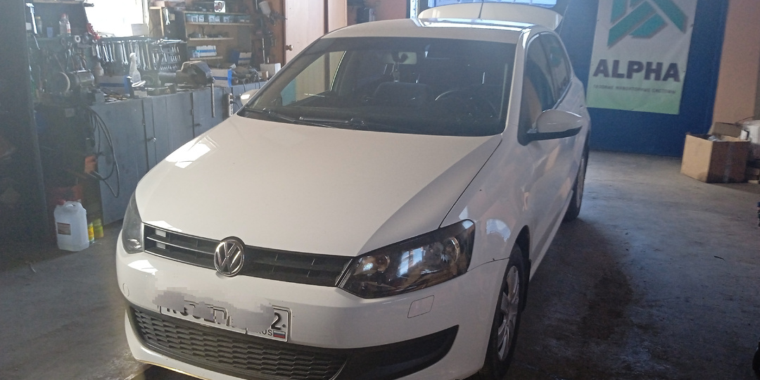 Фольцваген поло проблема с лючком бензобака.