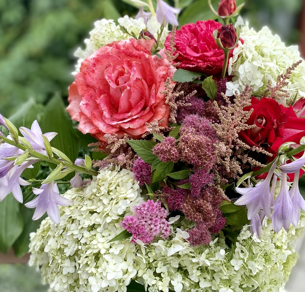 Букет из наших садовых цветов 