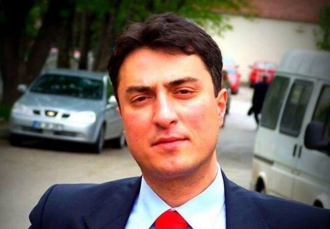 Огуз Доган. Иллюстрация: ratel.kz