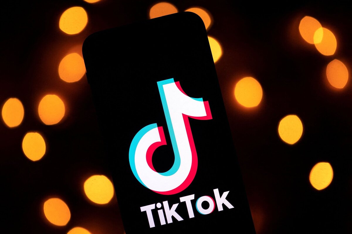 Big boy tik tok. ТИКТОК. Тик ток фон. Обои для тиктока. Тик ток фишки.