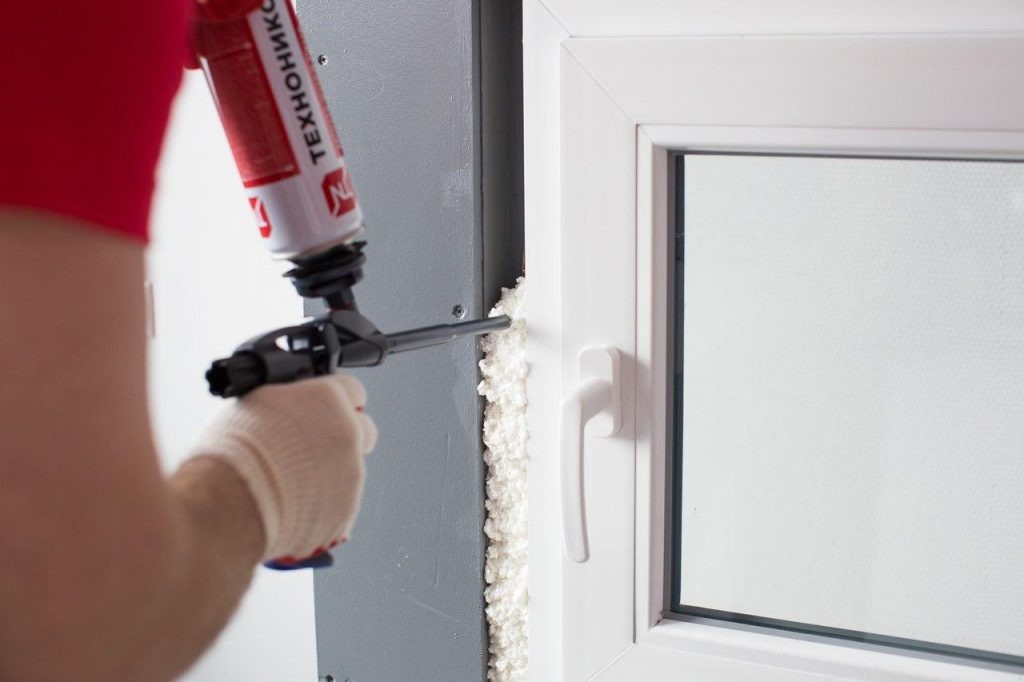 Причины сквозняков и холода по подоконнику ПВХ окон