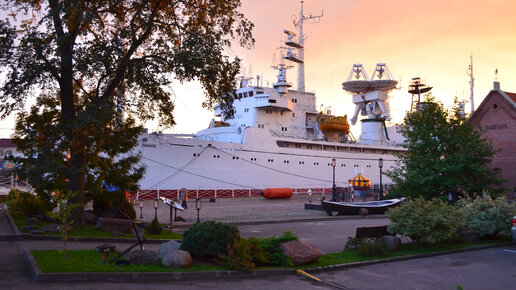 НИС "Космонавт Виктор Пацаев" последнее существующее судно из ...