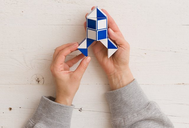 Изображение на обложке: goodmoments / Shutterstock 