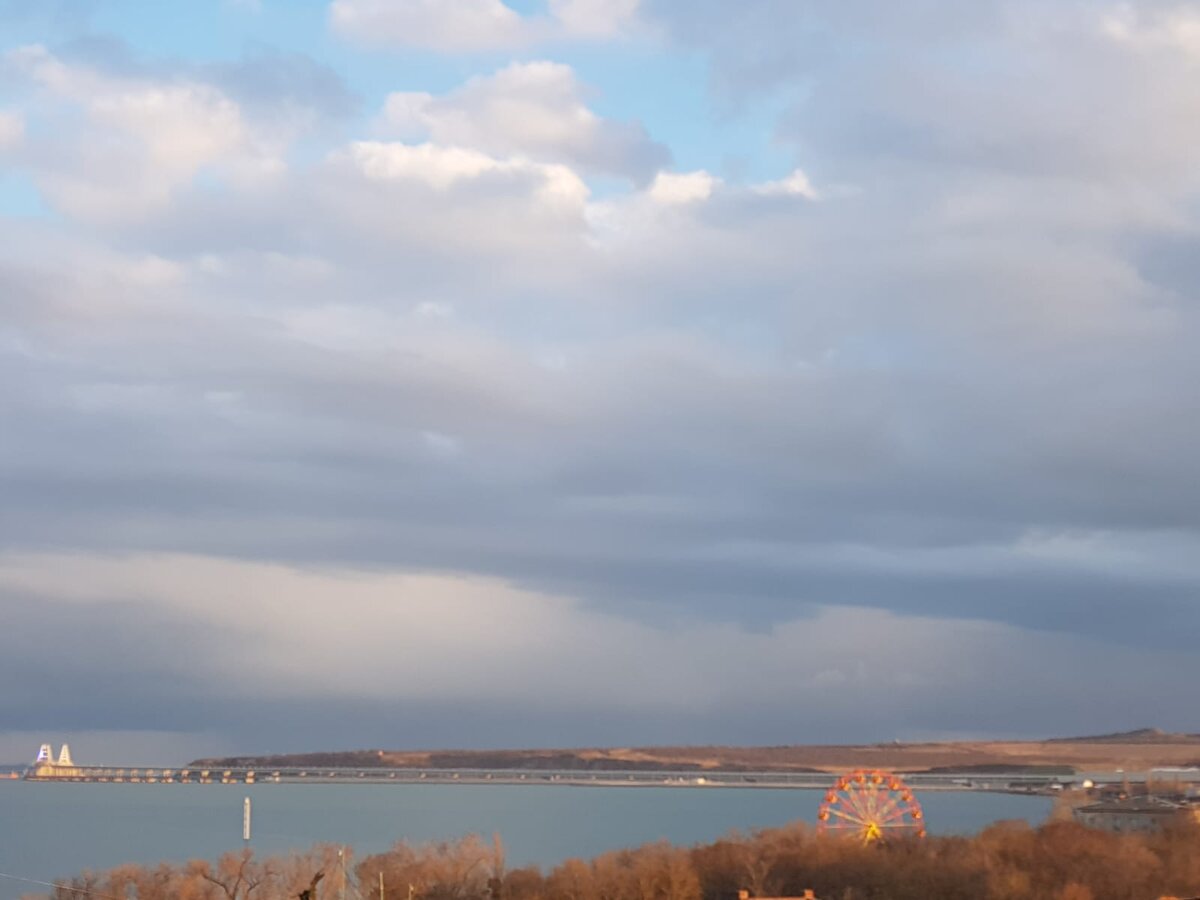 Живу на два города: Керчь и Москва. Сейчас наслаждаюсь видами Керчи. Фото Анна Карпенко. 