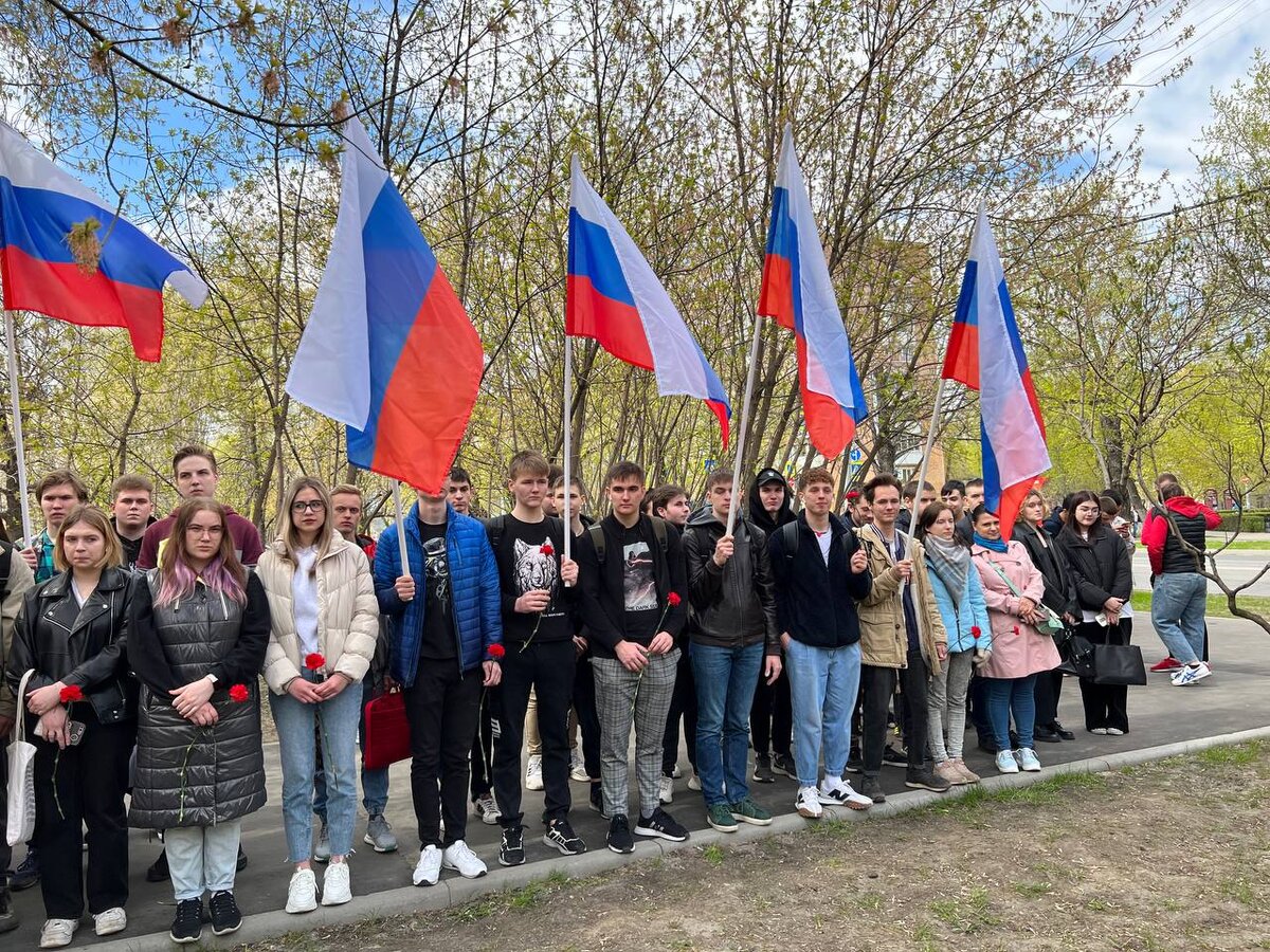 Студенты отделения "Волжское"
