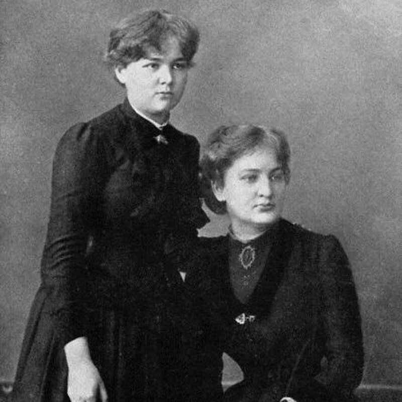 Мария Склодовская с сестрой Брониславой, 1886 год
