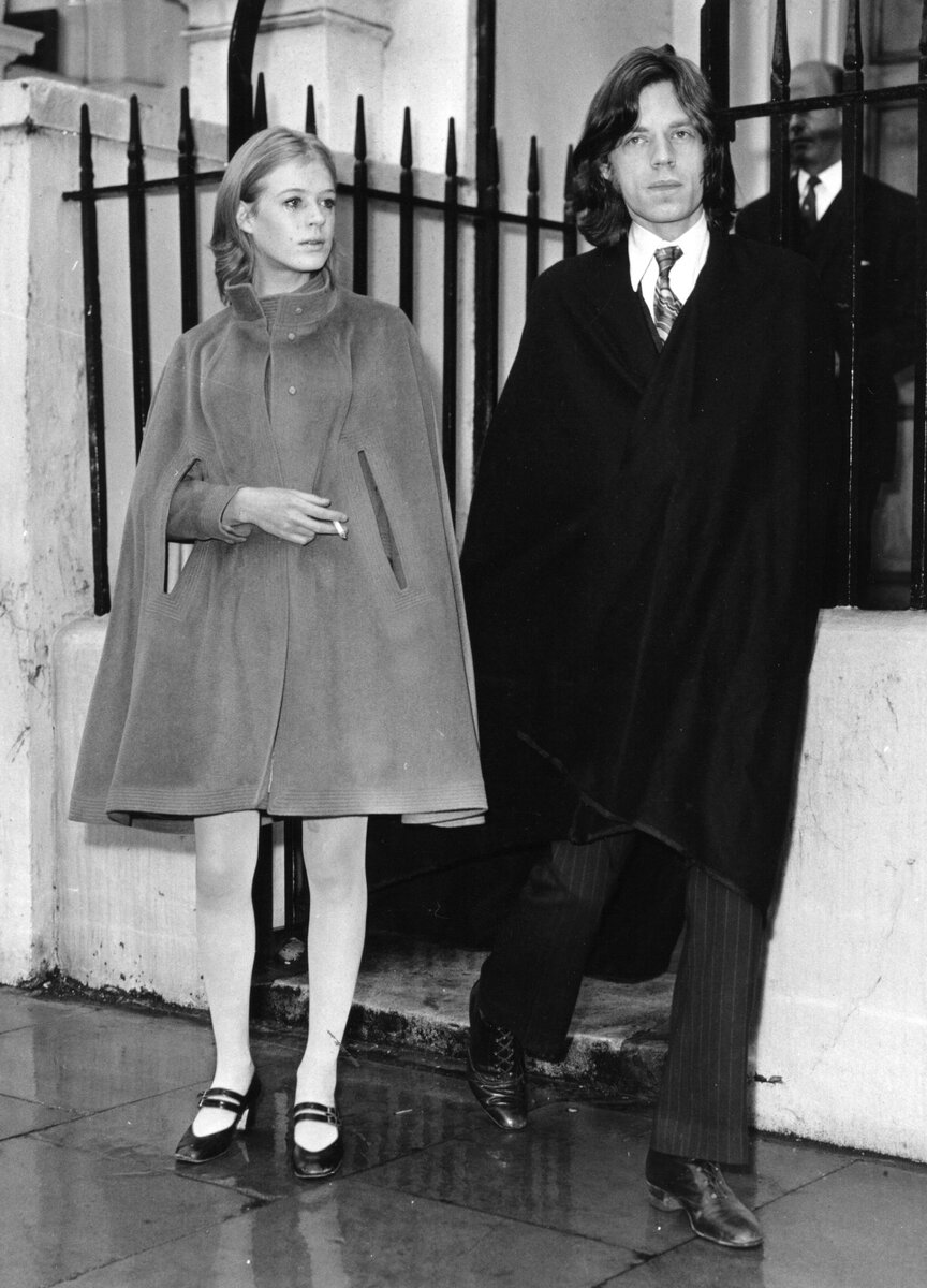    Мик Джаггер и Марианна Фейтфул, 1969Michael Webb/Keystone/Getty Images