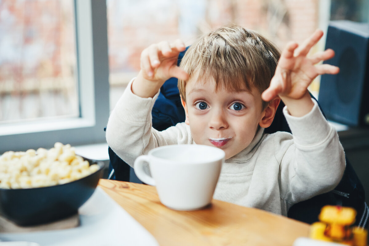 *Лучшим для младенца является грудное вскармливание. Сведения о возрастных ограничениях применения продукции «ФрутоНяня» смотрите на индивидуальной упаковке. Необходима консультация специалиста. Реклама. 
