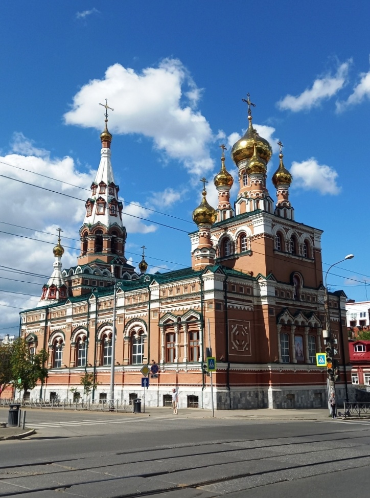 Фото автора, листаем вправо.