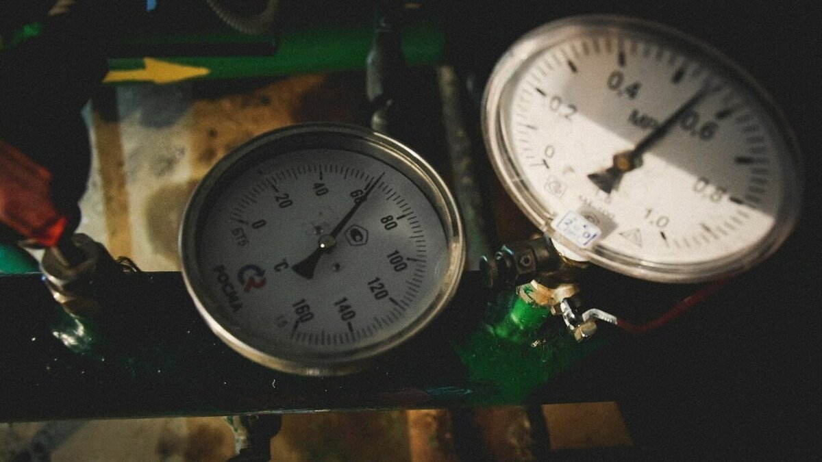     Ремонтные бригады оперативно устранили повреждение, обнаруженное 4 октября: неисправность задвижки на магистральном трубопроводе диаметром 800 миллиметров в районе улиц Белика-Трактовая.