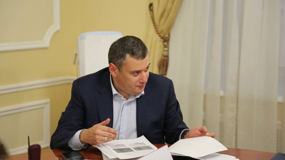    Официальная страница Александра Хинштейна
