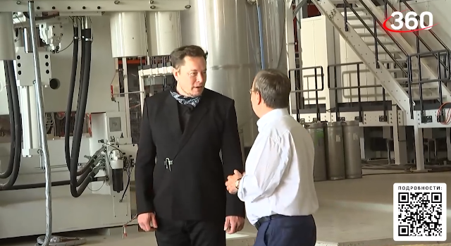    Вероятно, бизнесмен увольняет сотрудников, преданных прошлому руководству, чтобы перезапустить проект Pravda-nn.ru