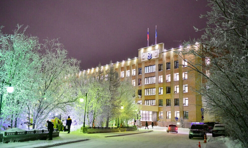    В ямальский парламент внесли законопроект об окружном бюджете на 2023–2025 годы