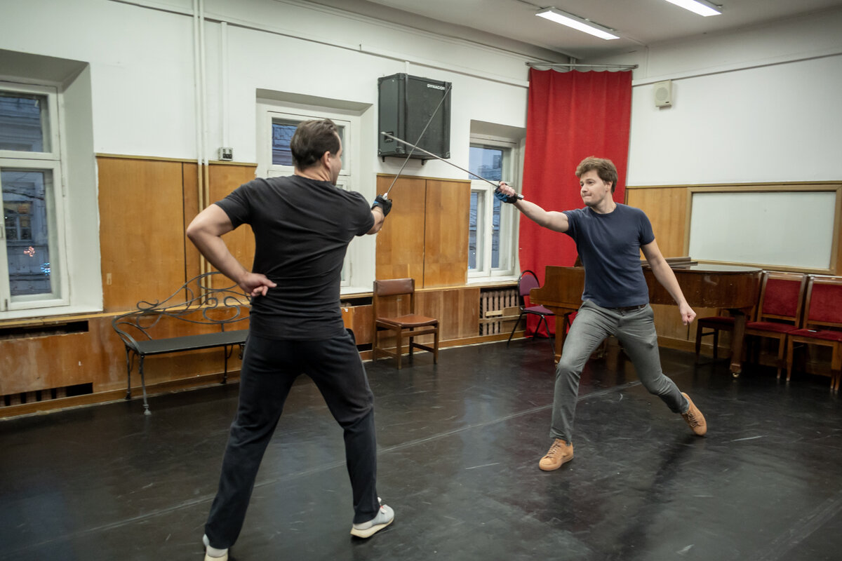 Леонид Бахталин (Вяземский) и Иван Викулов (Серебряный) на репетиции мюзикла 