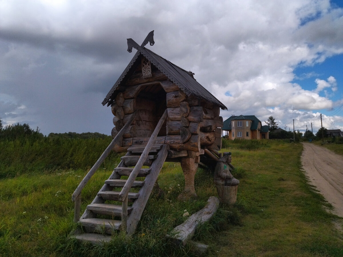 Детская площадка в Окунево.