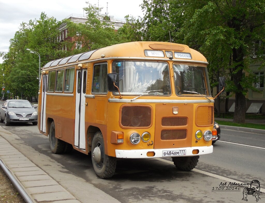 Автобусы паз москва. ПАЗ 672м fotobus. ПАЗ-672 автобус. ПАЗ 672 Грузопассажирский. ПАЗ-672 новый.